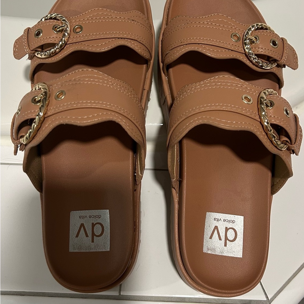 DV by Dolce Vita Tan Sandals with Leather Straps